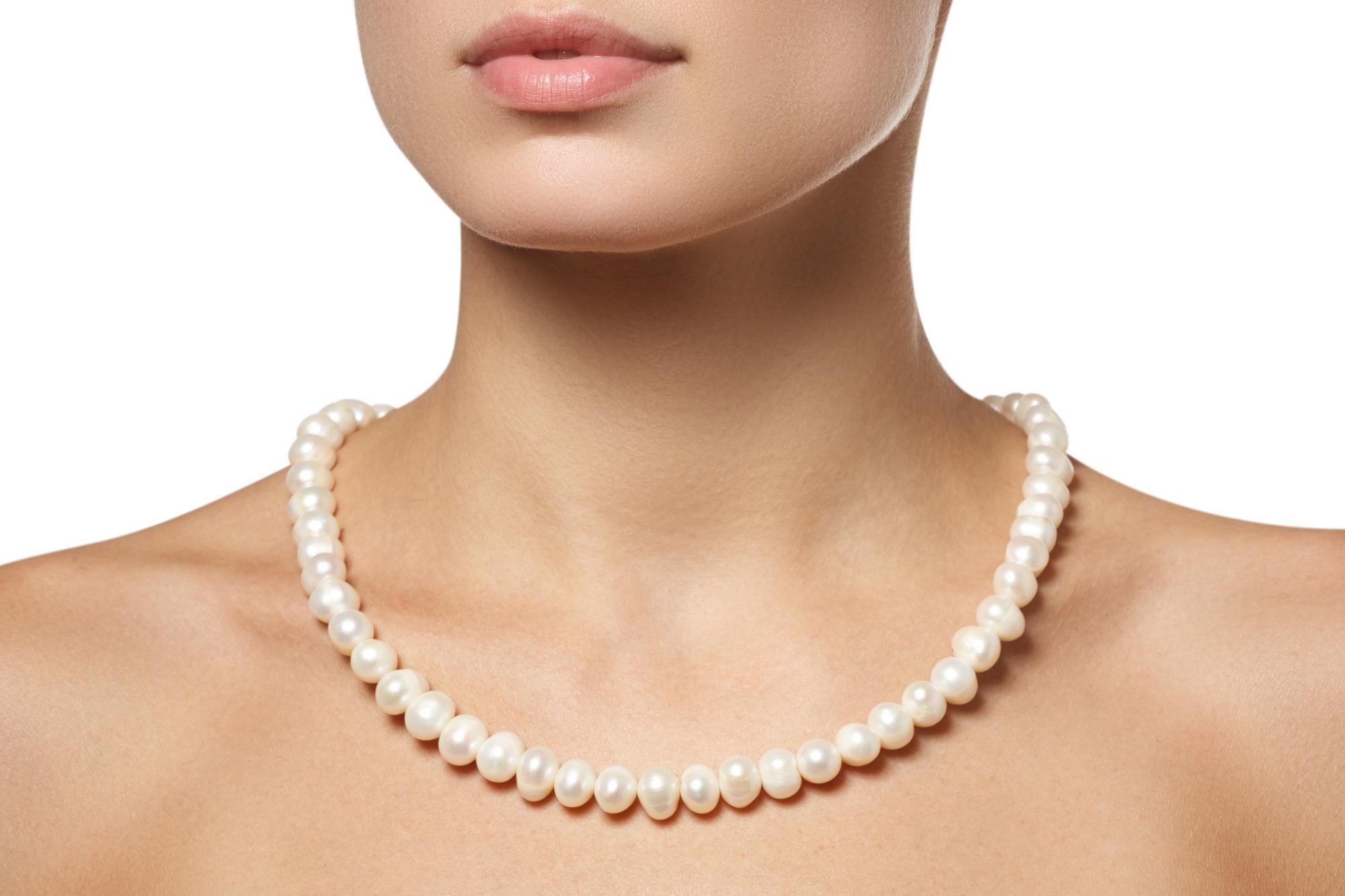 パール・真珠のネックレスの値段相場はどれくらい？品質や購入時