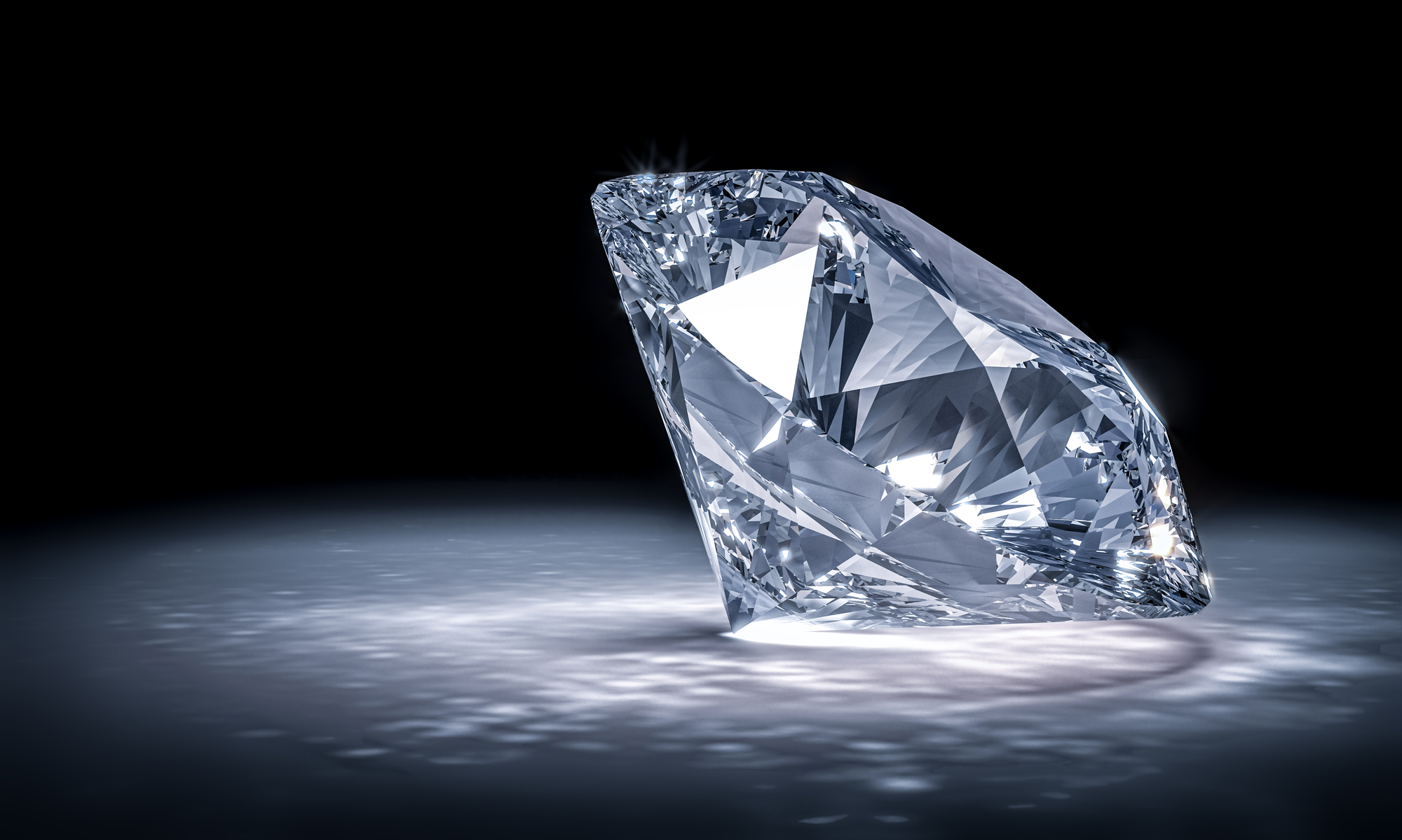 ラボグロウンダイヤモンドとは？その特徴と天然ダイヤモンドとの違い