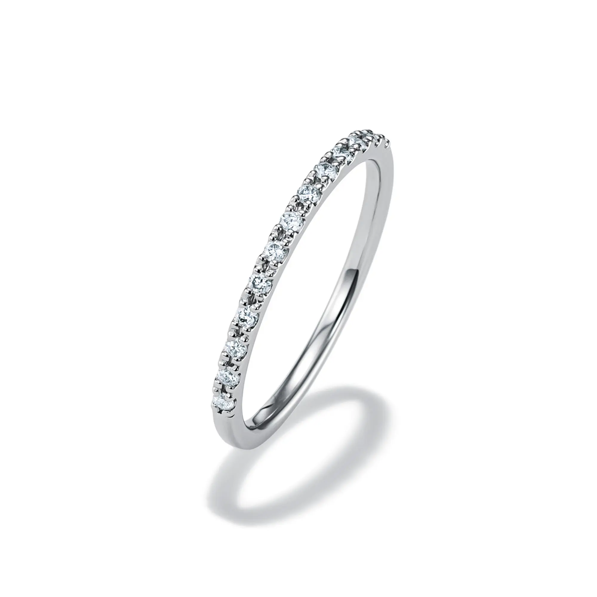 White heaven -ホワイト ヘブン- の結婚指輪 | ビジュピコ