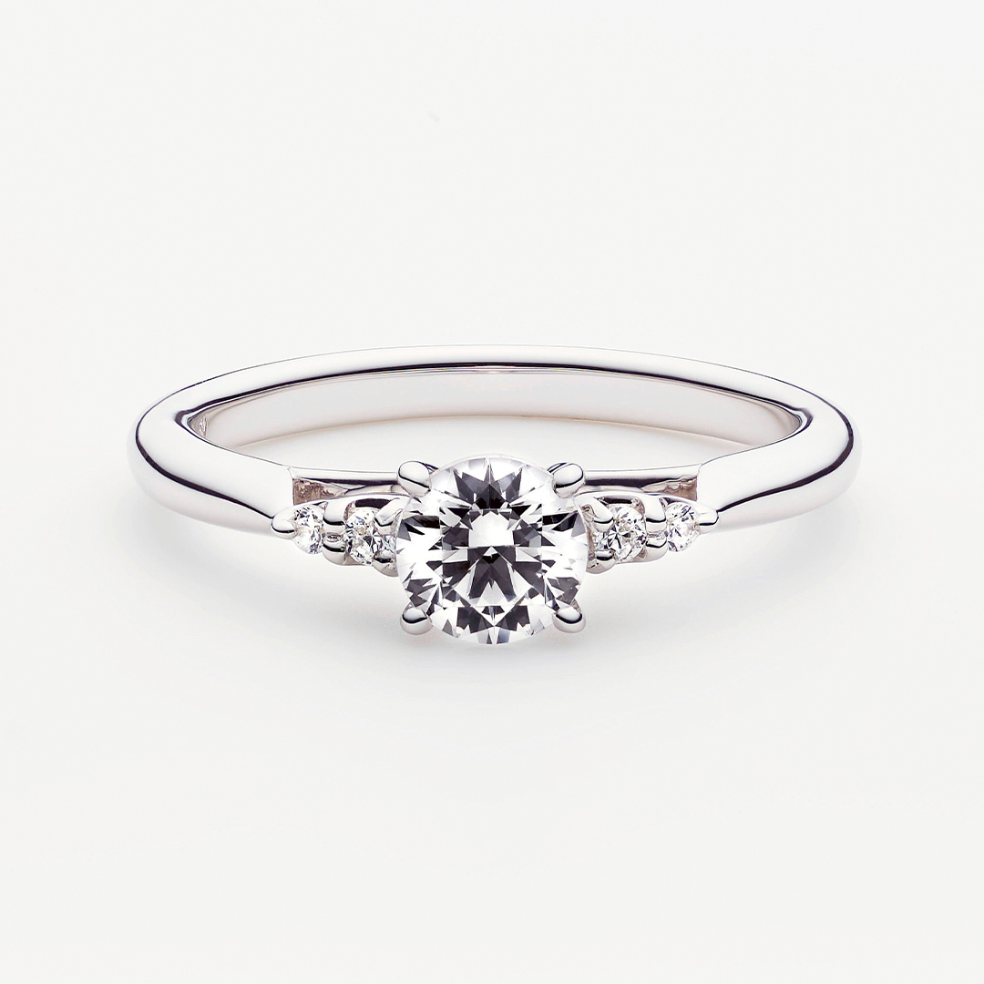 0.5-1ct Engagement Ring Collection | 結婚指輪・婚約指輪ブランド 
