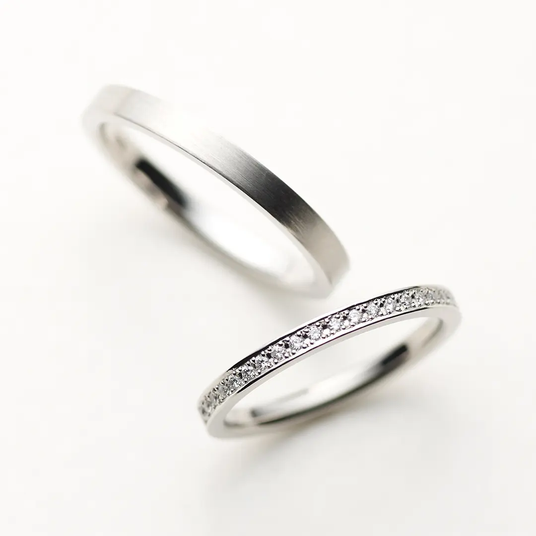 SIENA シンプルリング 専用ケース付き SCHIENE -シーネン- の結婚指輪 | ビジュピコ