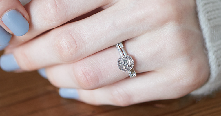 ENUOVE | 結婚指輪・婚約指輪ブランドカテゴリ別一覧 | 結婚指輪・婚約