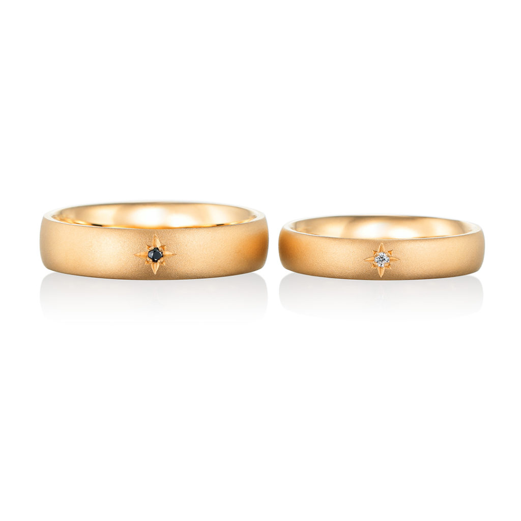 etoile 結婚指輪 アンティーク 個性派 ストレート 幅広 イエローゴールド